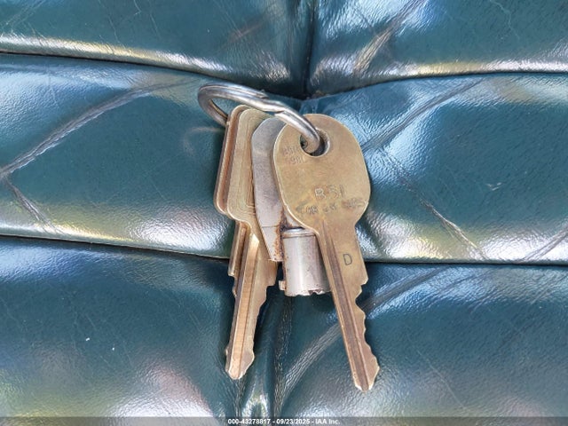 1981 CADILLAC DEVILLE 1G6AD4790B9105157 Photo 10