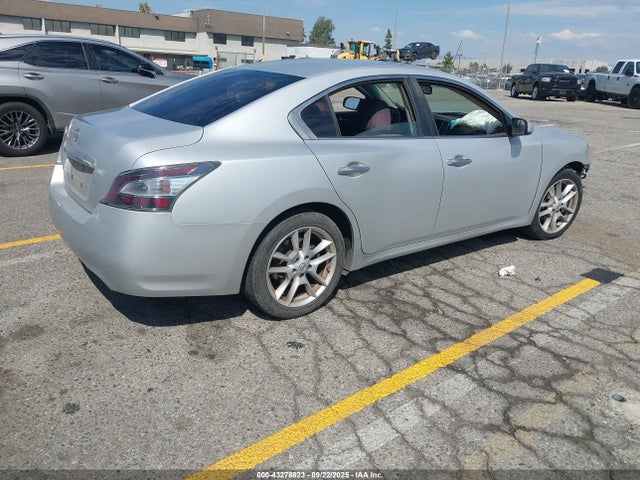 Nissan Maxima 2014 1N4AA5AP2EC440131 Image 4
