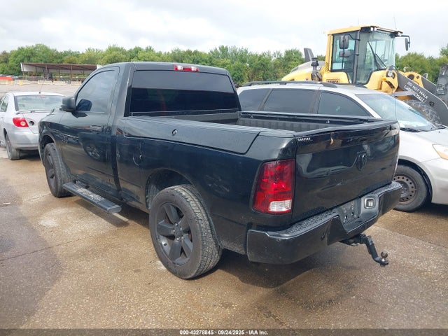 3C6JR6AG9HG645737 RAM 2017
