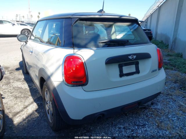 2016 MINI HARDTOP WMWXP5C56G2D14247 Photo 2