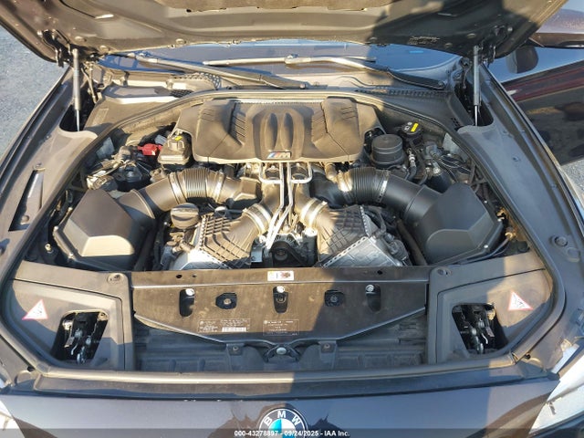 BMW 2015 2015 WBSFV9C57FD595009 Image 10