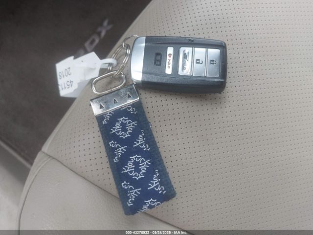 2018 ACURA RDX 5J8TB4H54JL002057 Photo 10