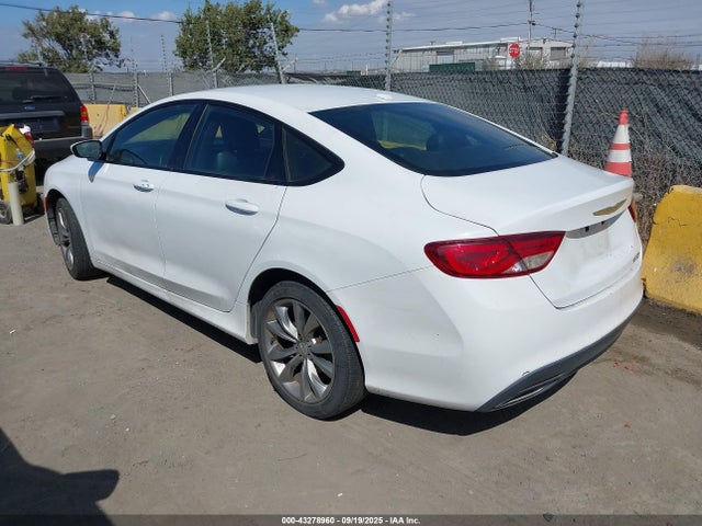1C3CCCBB6FN708368 Chrysler 2015