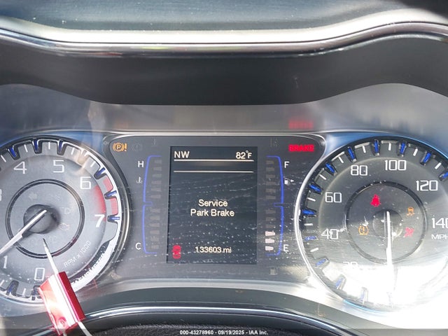 1C3CCCBB6FN708368 Chrysler 2015