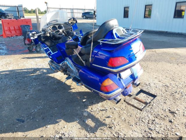 2005 HONDA GL1800 1HFSC47095A407271 Photo 2