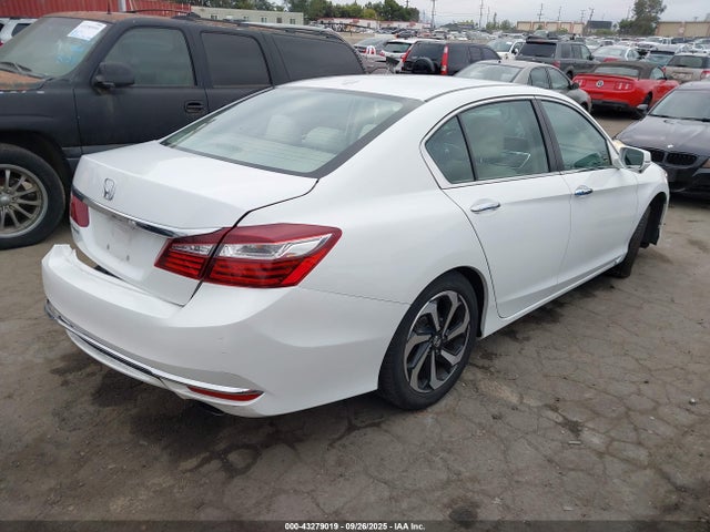 1HGCR2F76GA068571 Honda k24w1