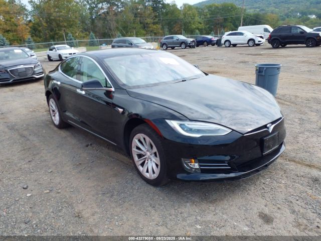 2018 TESLA MODEL S 5YJSA1E27JF282954 Photo 0