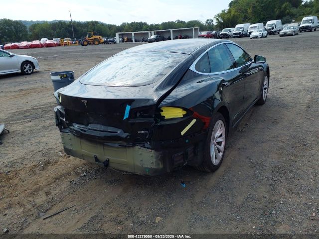 2018 TESLA MODEL S 5YJSA1E27JF282954 Photo 3