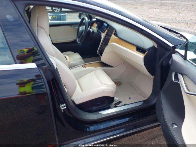 2018 TESLA MODEL S 5YJSA1E27JF282954 Photo 4