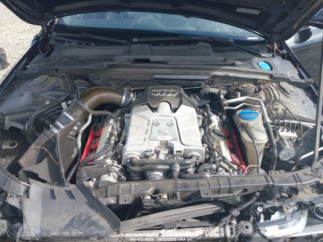 2015 AUDI S4 WAUBGAFL9FA036457 Photo 9