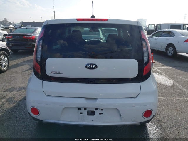 KIA g 2018 KNDJP3A52J7558923 Image 15