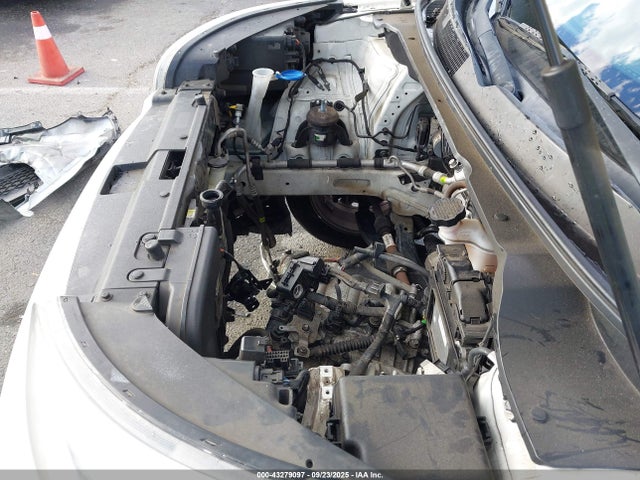 KIA g 2018 KNDJP3A52J7558923 Image 17