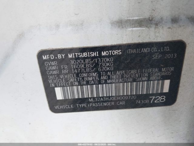 2014 MITSUBISHI MIRAGE ML32A3HJ0EH009720 Photo 8