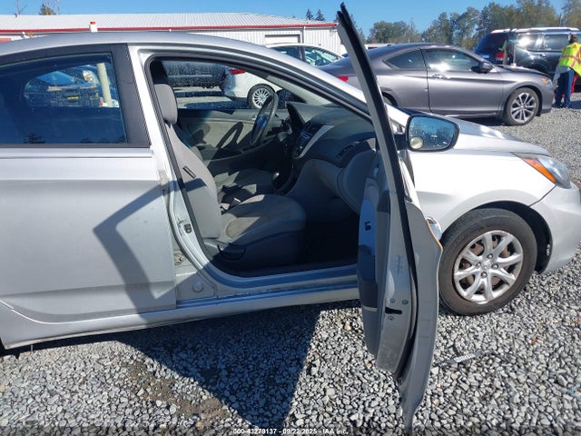 Продаж на аукціоні авто 2012 Hyundai Accent Gls, vin: KMHCT4AE1CU255352, номер лоту: 43279137