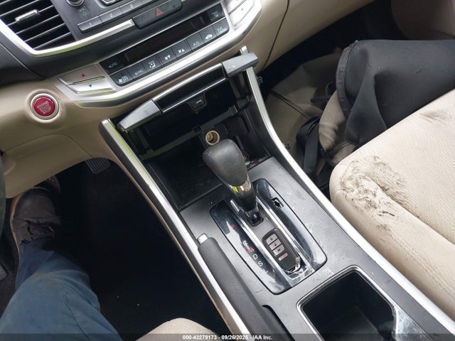 Honda k24w1 2014 1HGCR2F77EA054305 Image 11