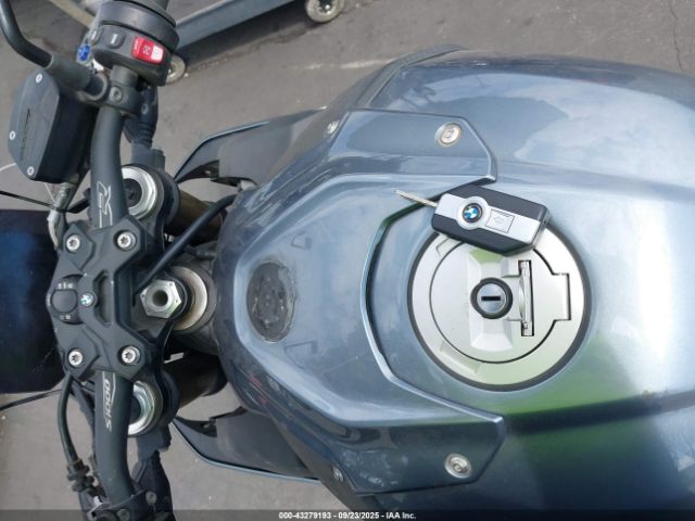 2023 BMW S 1000 WB10E5307P6H61559 Photo 10