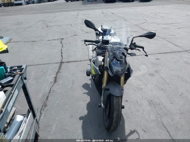 2023 BMW S 1000 WB10E5307P6H61559 Photo 4