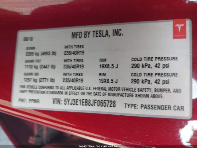 2018 TESLA MODEL 3 5YJ3E1EB8JF065728 Photo 8