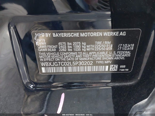 WBXJG7C02L5P30202 BMW 2020
