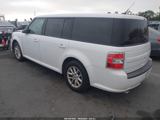 Ford Flex 2018 2FMGK5B89JBA03676 Image 3