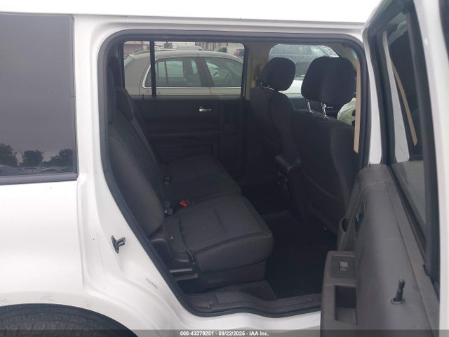 Ford Flex 2018 2FMGK5B89JBA03676 Image 8