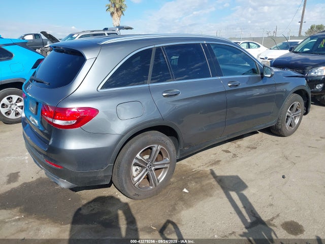 WDC0G4JB4KF607841 Mercedes-Benz m274