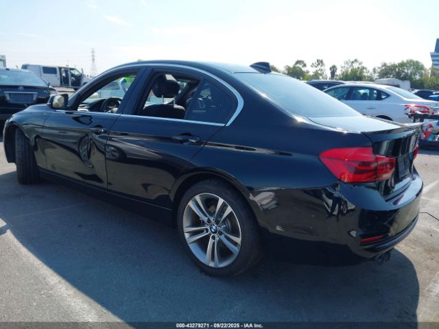 2017 BMW 330I WBA8B9G3XHNU55645 Photo 2