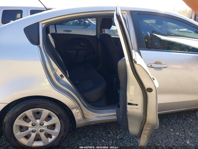 KNADM4A3XF6487197 KIA RIO LX