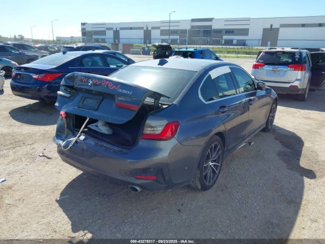 2021 BMW 330I 3MW5R1J04M8C10609 Photo 3