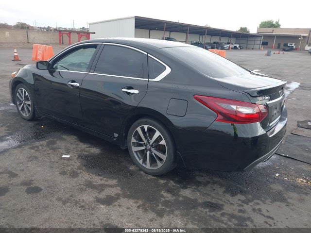 1N4AL3APXHC496255 Nissan 2017