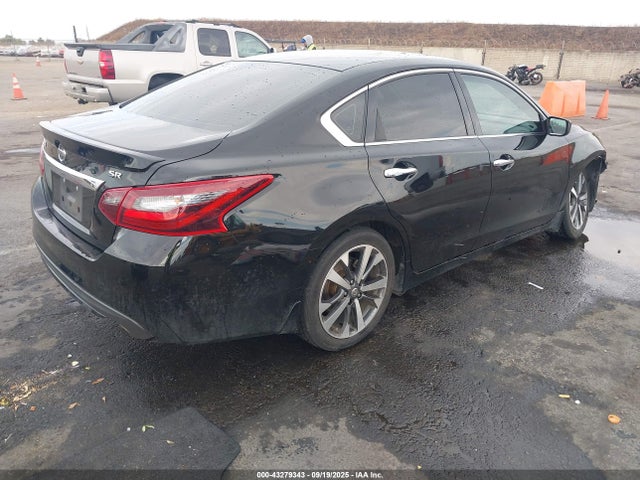 1N4AL3APXHC496255 Nissan 2017