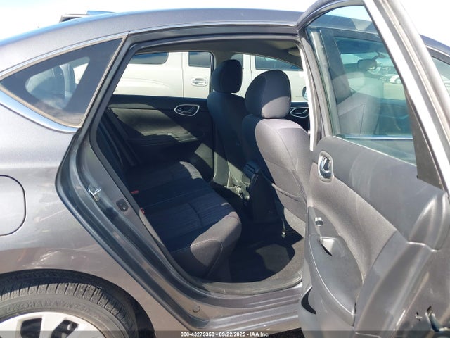 3N1AB7AP0JL647153 Nissan 2018