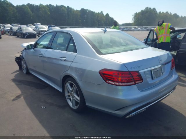2014 MERCEDES-BENZ E 350 WDDHF5KB9EA885402 Photo 2
