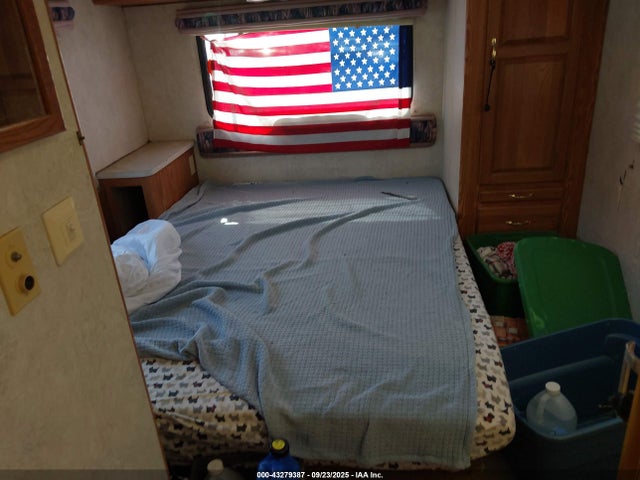 Продаж на аукціоні авто 1995 Ford Econoline E350 Cutaway Van, vin: 1FDKE30G4SHA99947, номер лоту: 43279387