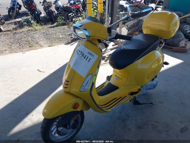 ZAPM818G6G5401372 Vespa 2016