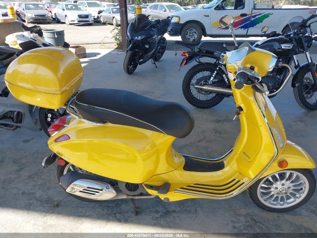 ZAPM818G6G5401372 Vespa 2016