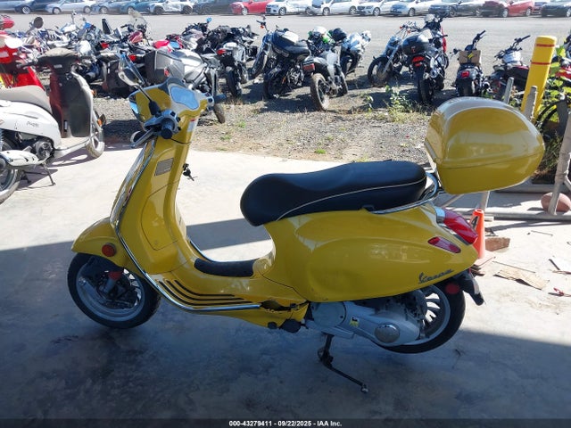 ZAPM818G6G5401372 Vespa 2016