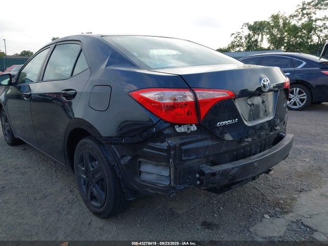 Toyota COROLLA LE 2018 5YFBURHE6JP848229 Image 21