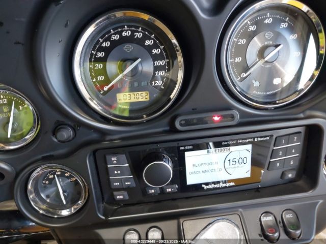 2013 HARLEY-DAVIDSON FLHTK 1HD1KEM19DB609790 Photo 6