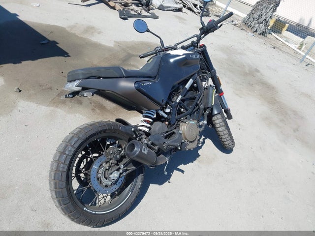 Aukcja sprzedaży 2023 Husqvarna Vitpilen 401/svartpilen 401, vin: MD2JUJ402PC225807, numer aukcji: 43279472