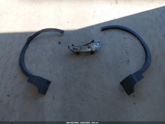 Ford 2016 2016 1FMCU9G98GUA68684 Image 12