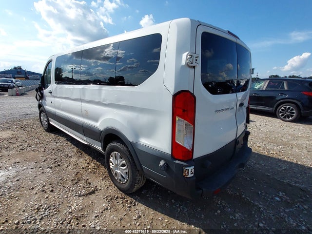 1FBZX2ZM8FKA31342 Ford 2015