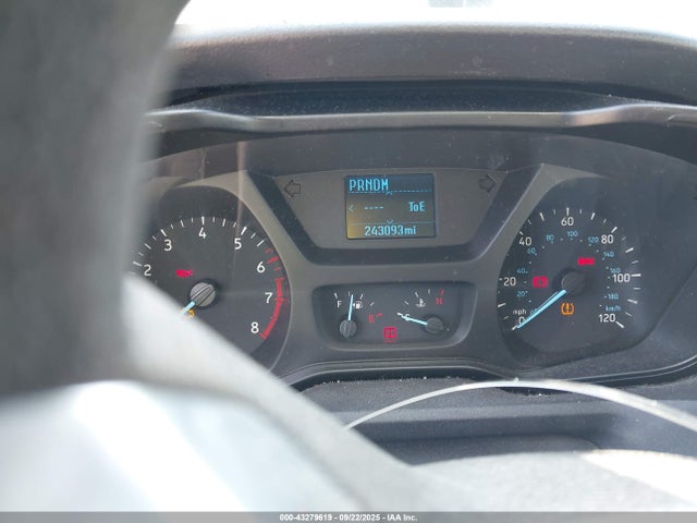 1FBZX2ZM8FKA31342 Ford 2015