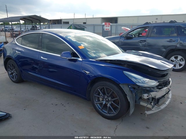 2019 TESLA MODEL 3 5YJ3E1EB2KF452874 Photo 0