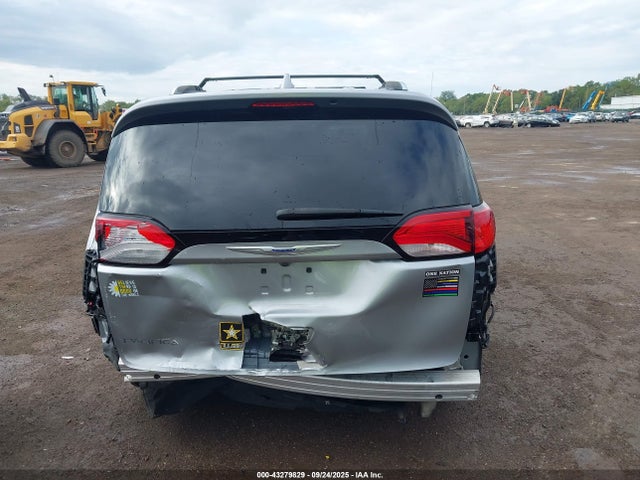 Продаж на аукціоні авто 2019 Chrysler Pacifica Touring L, vin: 2C4RC1BG4KR537347, номер лоту: 43279829