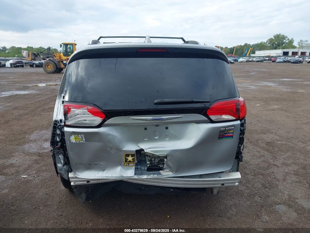 Продаж на аукціоні авто 2019 Chrysler Pacifica Touring L, vin: 2C4RC1BG4KR537347, номер лоту: 43279829