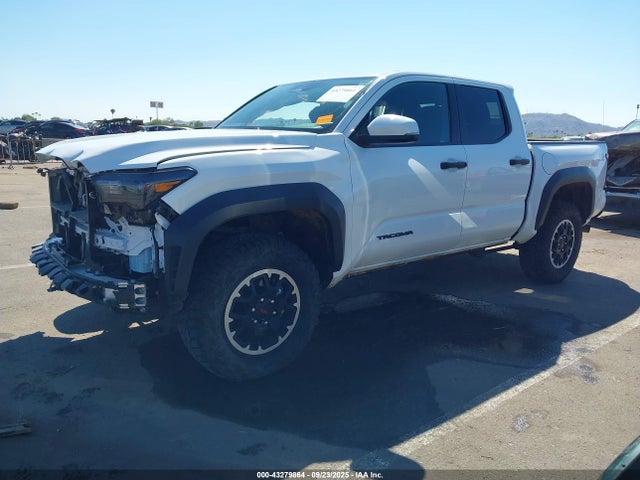 43279864 :رقم المزاد ، 3TMLB5JN9SM094989 vin ، 2025 Toyota Tacoma Trd Off Road 4wd مزاد بيع