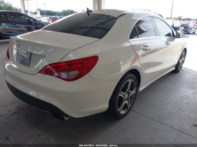 2014 MERCEDES-BENZ CLA 250 WDDSJ4EB7EN108025 Photo 3