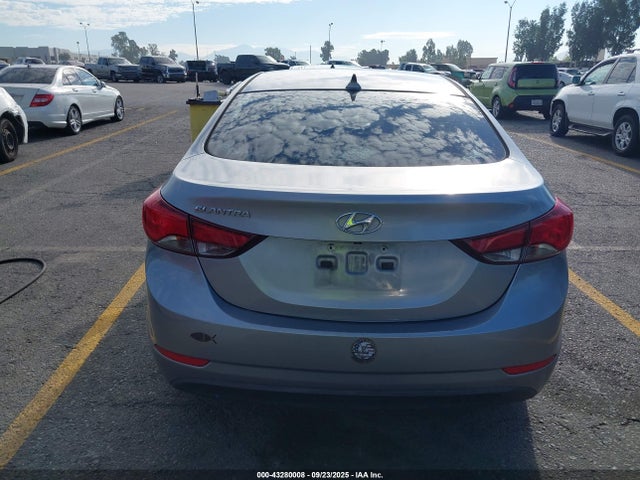 Hyundai dohc mpi nu 2015 5NPDH4AE7FH589684 Image 16