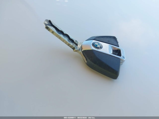 BMW 2021 2021 WB10E2304M6D49514 Image 11